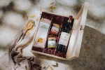 3er Holzkiste mit Scharnierdeckel Wein/Sekt inkl. Trennsteg – Bild 2